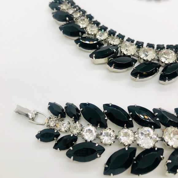 Vintage WEISS Black Crystal Demi Parure Necklace Bracelet Set - Picture 6 of 17